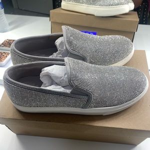 BRAND NEW Steve Madden Sparkle Sneaks